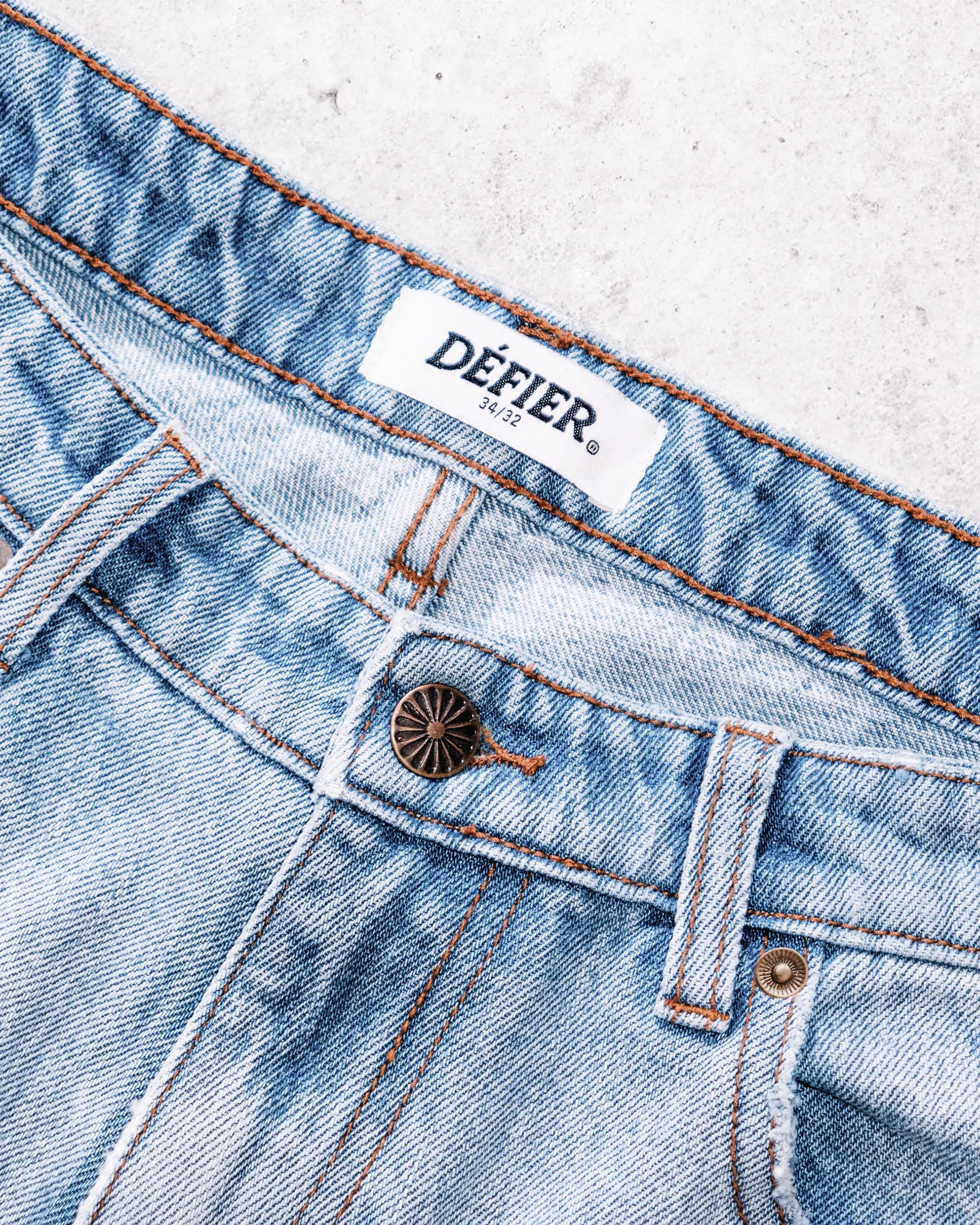 Défier Clothing Comfort Denim Pants Karottenschnitt Karottenhose Stone Washed Jeans