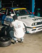 Défier oversize T-Shirt with BMW E30 Motorsport Backprint in off-white