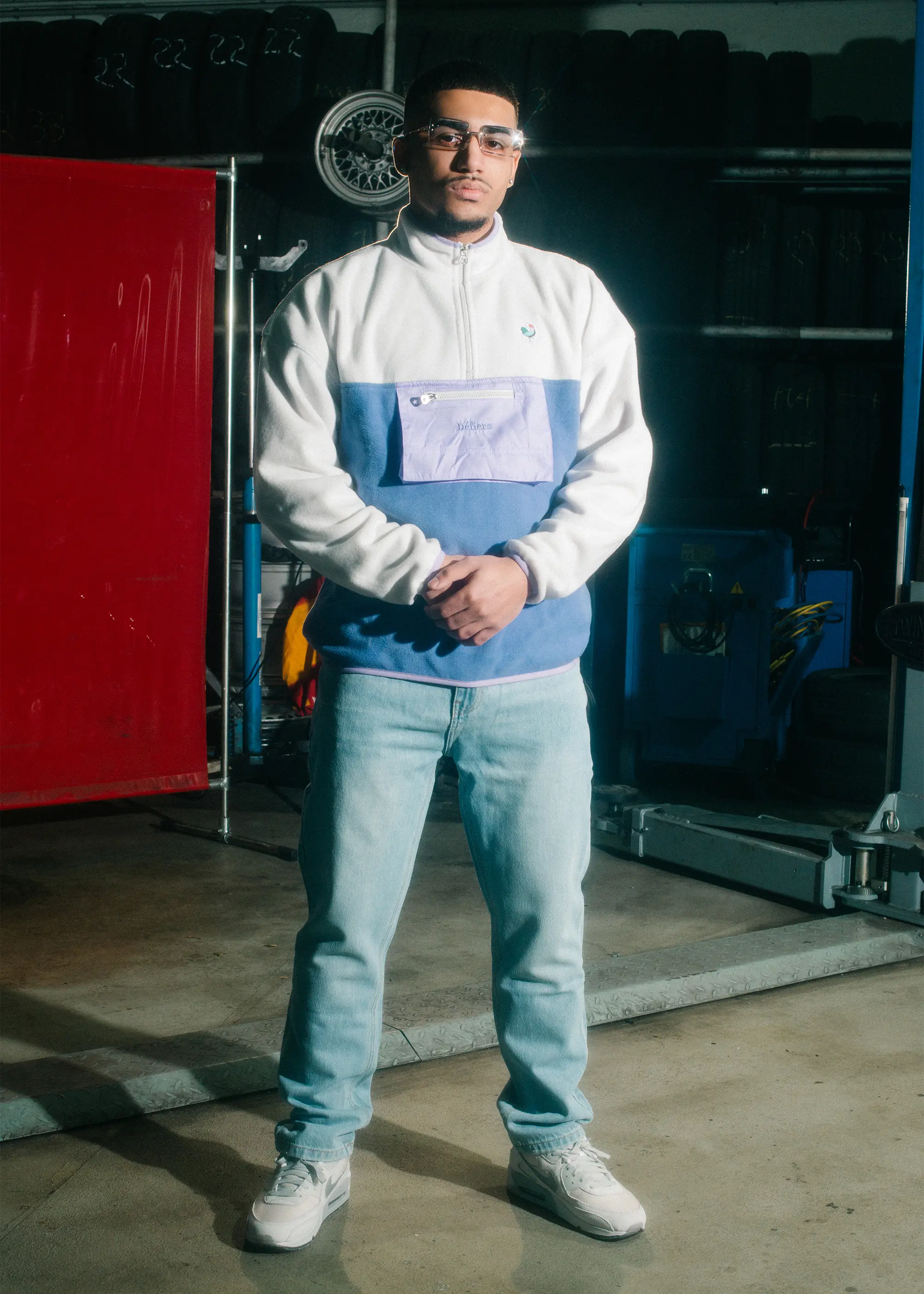 Défier Clothing Lookbook Fashion Photo of Integral Fleece Pullover by Jonas Berndt