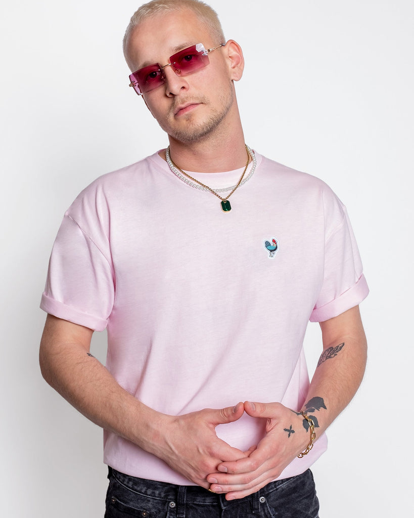 Défier T-Shirt with Rooster Logo Patch bloom